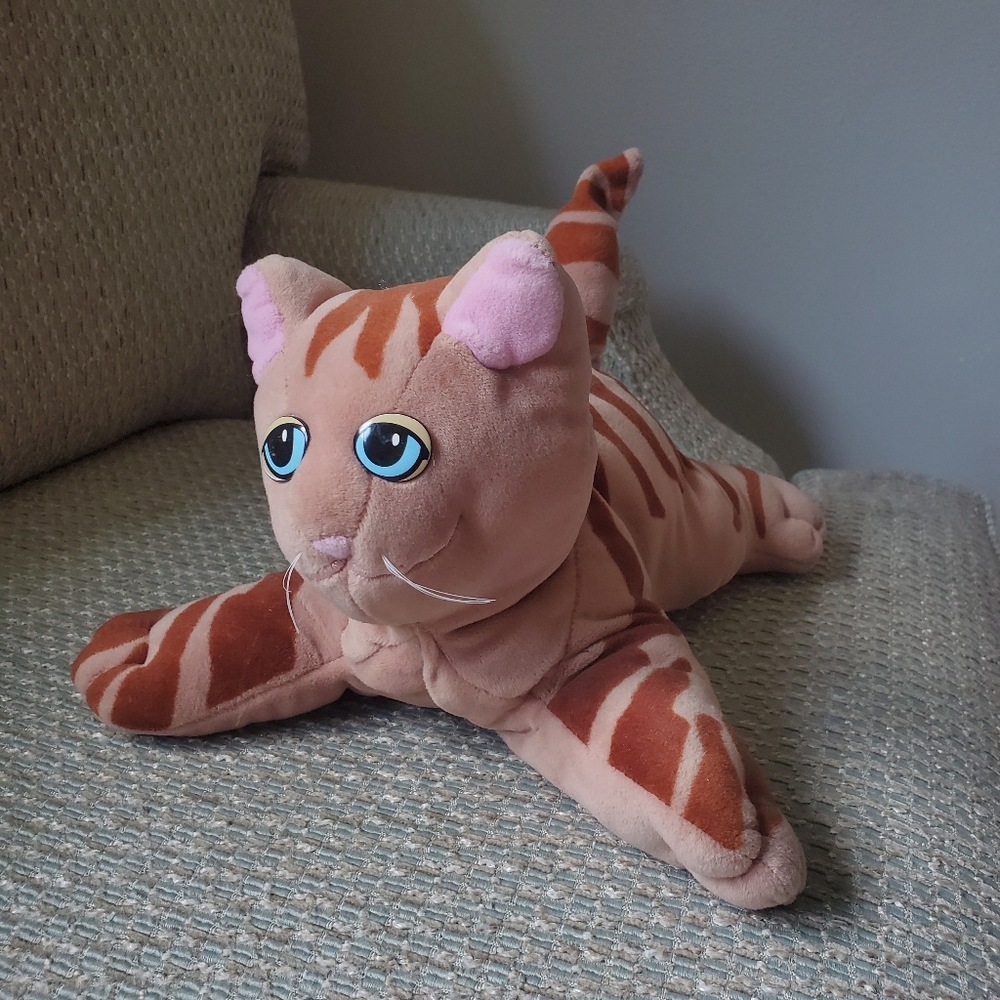 80's Pound Puppy Cat